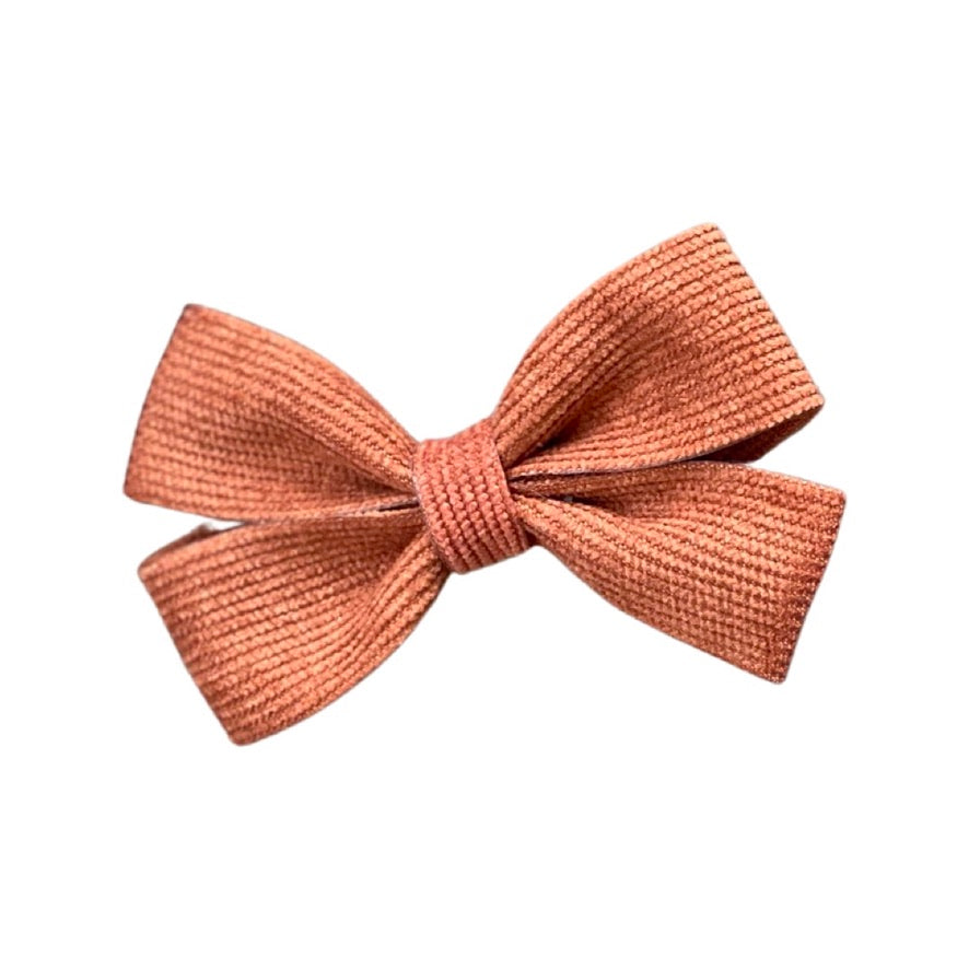 Clip Moño Clásico Pana